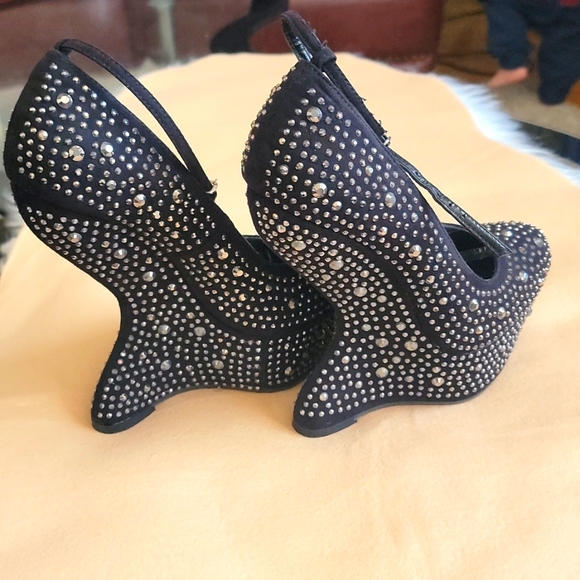 🧡3/$30 Breckelle's (Free 2ormore bundle) - Picture 3 of 8